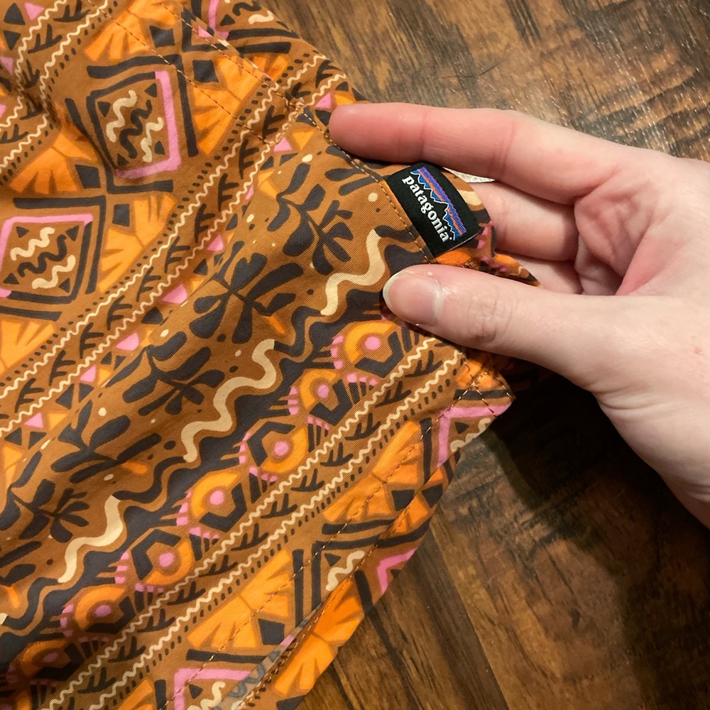 Patagonia Aztec printed shorts - Picture 3 of 4